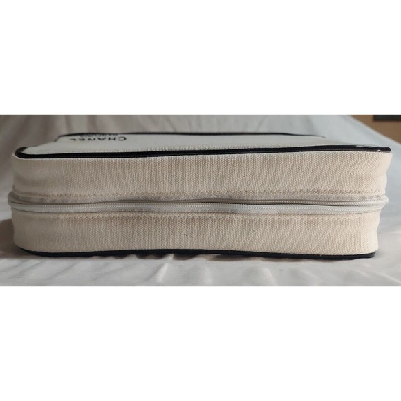 Chanel No 5 Trousse Signature Make-up Handbag White With Black Accent Trim - Picture 6 of 7